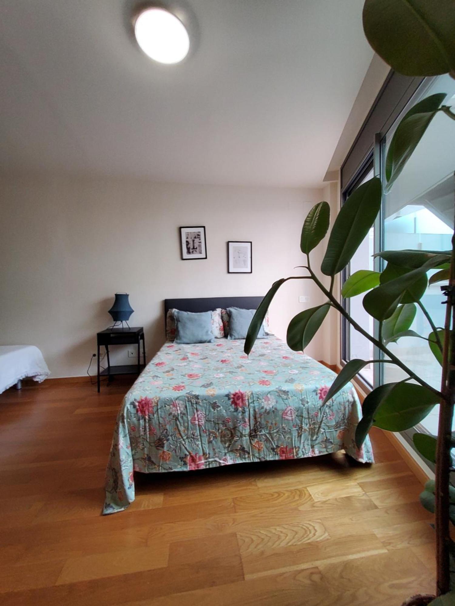 Appartamento Nice Duplex Barcellona Esterno foto