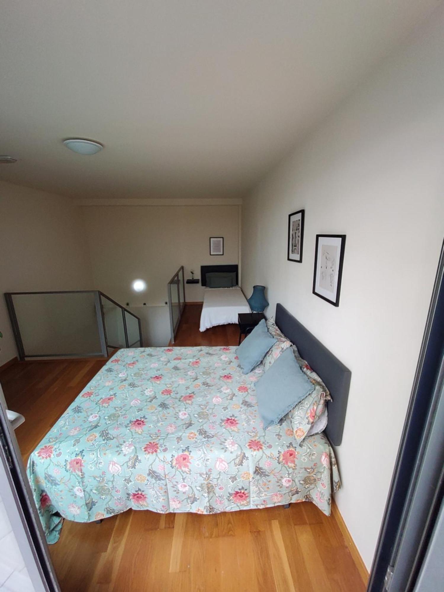 Appartamento Nice Duplex Barcellona Esterno foto